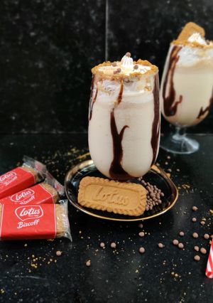A picture of Lotus Biscoff Milkshake.
