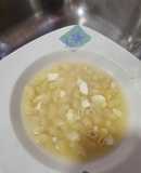 Sopa de tiburon con huevo duro
