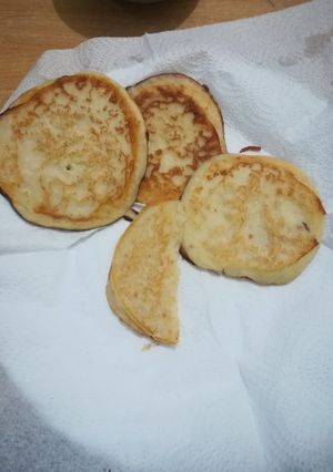 A picture of Rice flour mini pancakes.