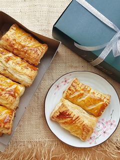 Foto resep Ide Hampers Simpel Enak: Apple Cinnamon Puff Pastry