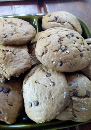 A picture of Chocolate chip cookies.