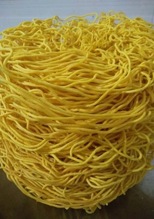 સેવ (Sev Recipe In Gujarati) રેસીપી મુખ્ય ફોટો
