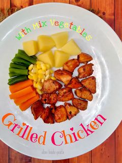 Foto resep Ayam panggang & sayuran (menu diet)