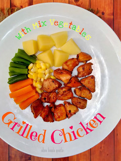 Foto resep Ayam panggang & sayuran (menu diet)
