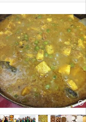 A picture of Shahi Mater paneer.