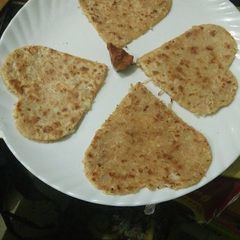 A picture of Healthy tasty stuffed parantha.
