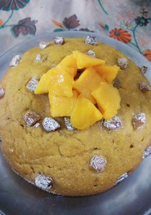 A picture of Mango cake.