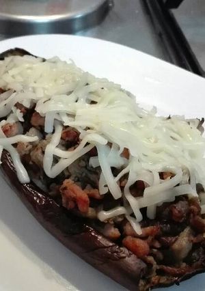 Foto principal de Berenjenas rellenas de Setas y Pavo