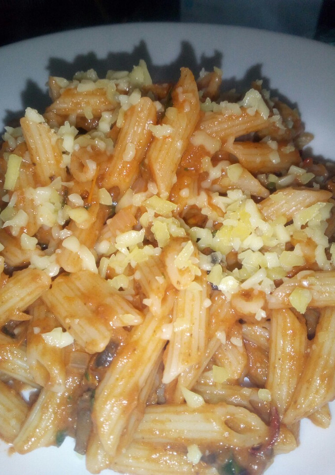 Una foto de Pasta a la puttanesca utvco
