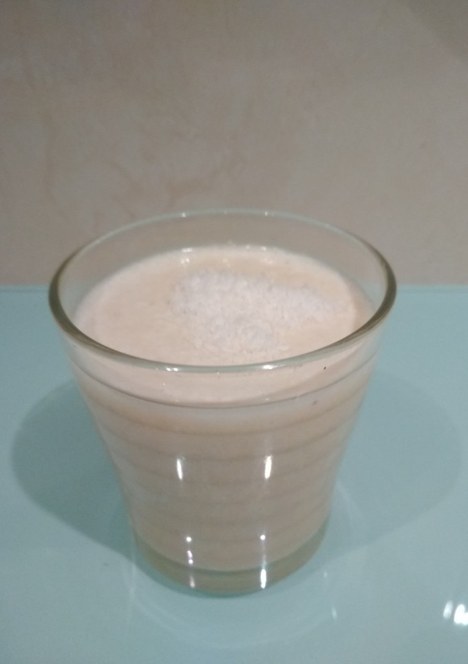 Una foto de Batido de plátano y coco rallado