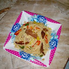 A picture of Suya-spiced pasta stir-fry.