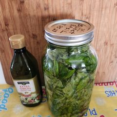 A picture of Oh Sweet Basil 😋.