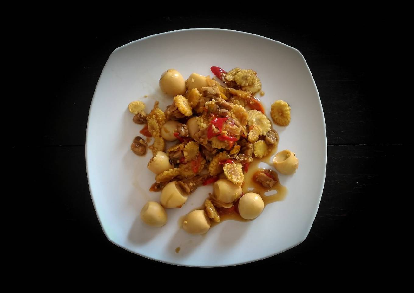 Putren Tempe Telur Puyuh Bumbu Sangrai