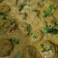 A picture of Bharwa Dal Dhokli.
