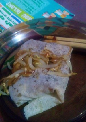 Foto resep Lumpia basah nostalgia depan ITB