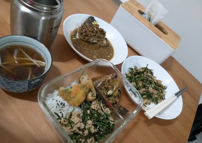 海芦笋鲜虾义大利面的做法 海芦笋鲜虾义大利面怎么做 海芦笋鲜虾义大利面的家常做法 心食谱