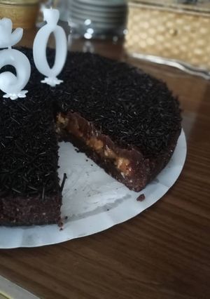 Karamellás-csokis torta recept fotója