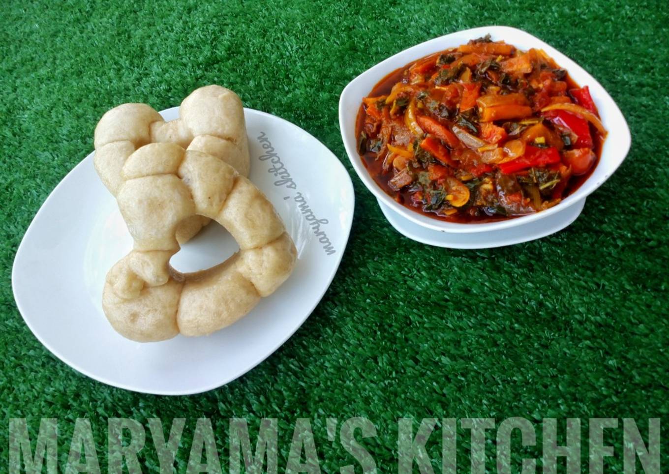 Alkubus with vegetable soup