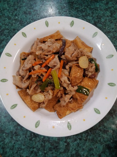 醬燒豆包梅花肉 的食譜成品照片