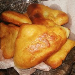 A picture of Mahamri#5orlessingredientsrecipecontest#allstarrecipecontest.