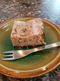 A picture of Banana Yoghurt Bread.