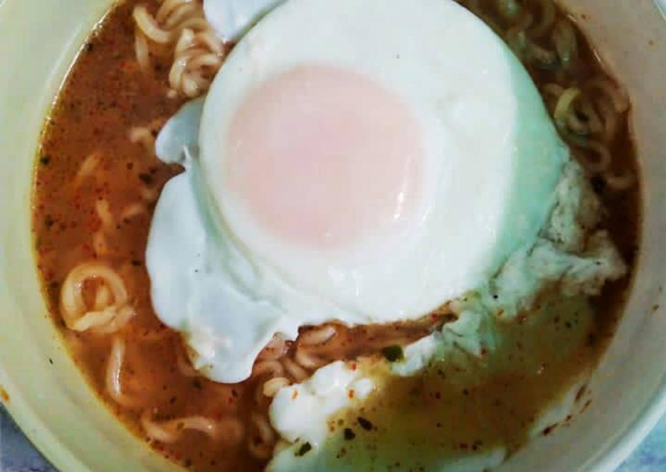 Mie Telur Rebus Istimewa