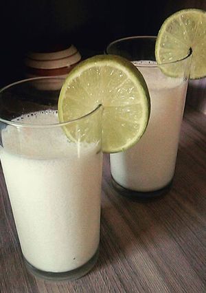 Una foto de Jugo de Avena y Limón