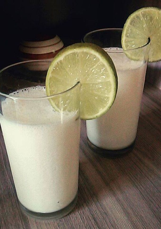 Una foto de Jugo de Avena y Limón