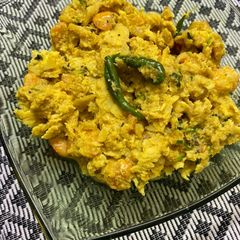 A picture of Yummy Prawn and coconut curry 🍛.