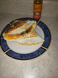 A picture of Kickin kool ranch spicy crunch wrap.