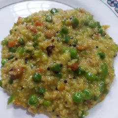 A picture of Oats upma.