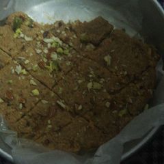 A picture of Aflatoon.