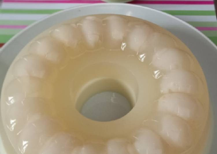 Puding Leci Susu Vanilla