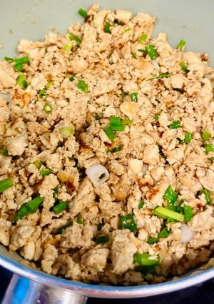 Hình của món Đậu hũ xào mặn nhanh gọn dễ ăn.