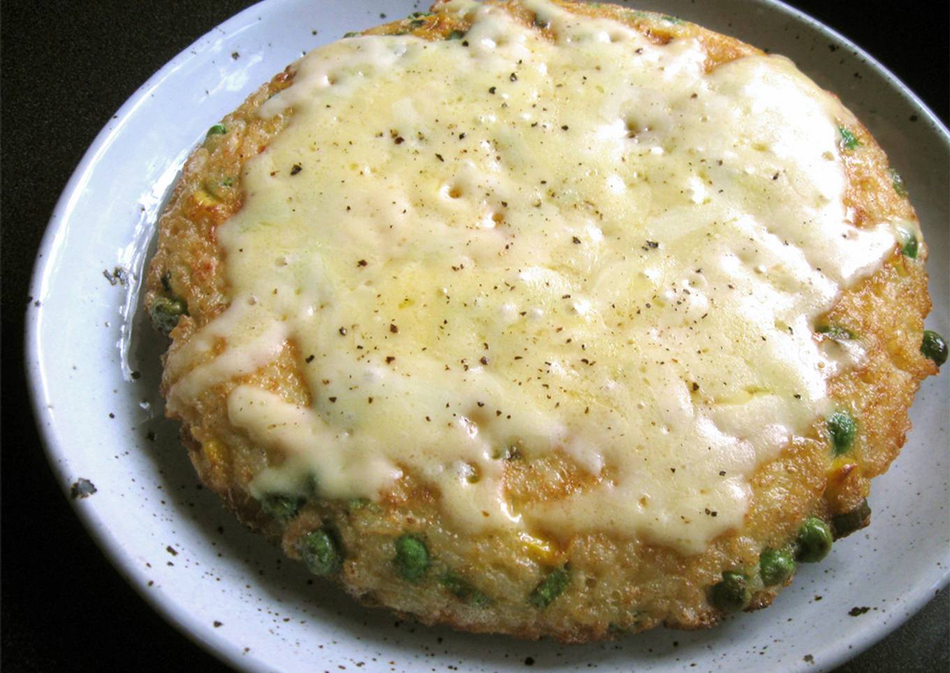 Cheesy Rice Omelette