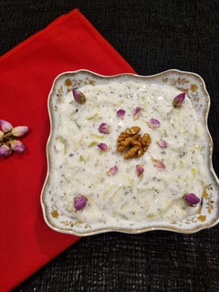 عکسی از دستور بورانی کدو سبز