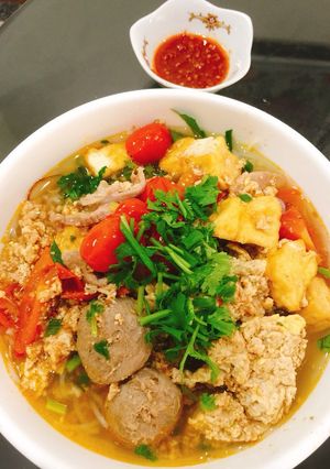 Hình của món Bún riêu cua.