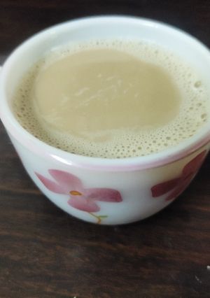 हॉट कॉफी (hot coffee recipe in Hindi) रेसिपी मुख्य फोटो