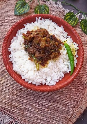 পুঁটি শুটকির টালা ভর্তা রেসিপির প্রধান ছবি