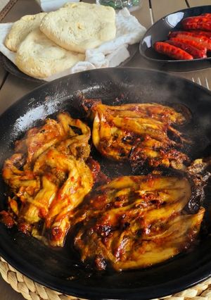 Marokkói édes pikáns sült padlizsán recept fotója