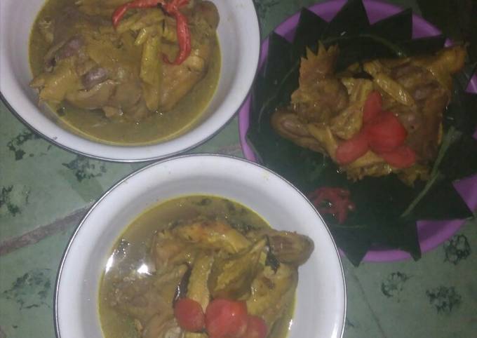 Ayam ingkung ala emak Salsa