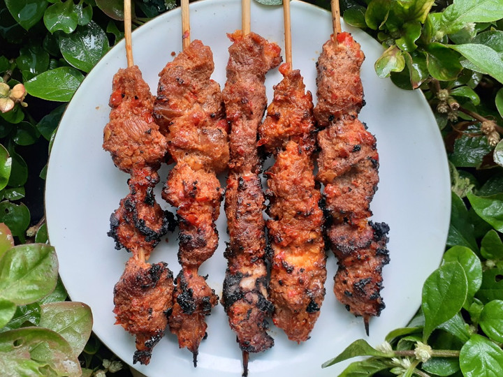  Cara gampang membuat Sate daging bumbu merah (warisan mertua) sajian Lebaran yang lezat