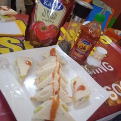 A picture of Mayo chicken and veggies sandwiches.