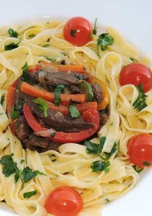 A picture of Beef and Macaroni.
