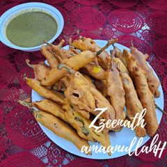 A picture of Chilli Pakoras.