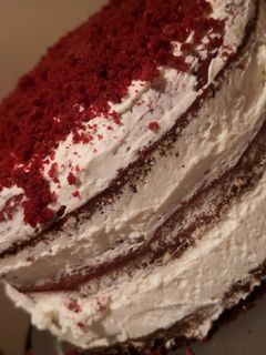 Red velvet cake/ vörös bársony torta recept fotója