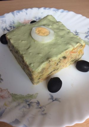 Una foto de Ensaladilla de verdura 🌽Con mayonesa de aguacate 🥑