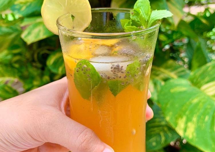 Recipe of Speedy Mango Mojito