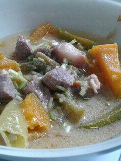 A picture of Pork and Vegestables in Coconut Milk.