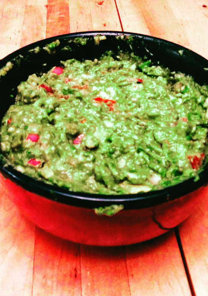 A picture of Guacamole.